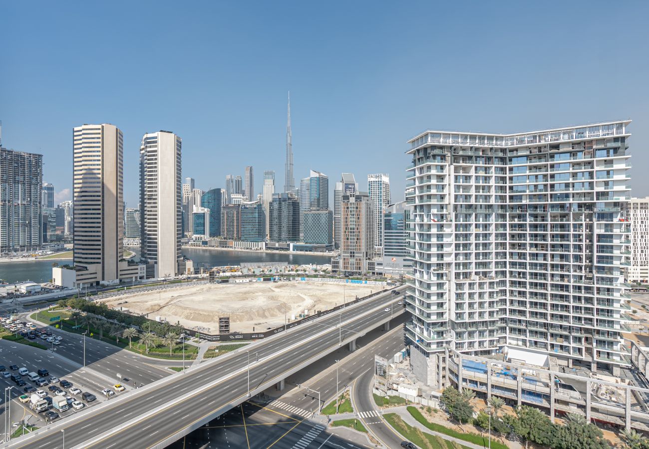 Appartement à Dubai - Stunning Burj Khalifa & Canal View | Contemporary