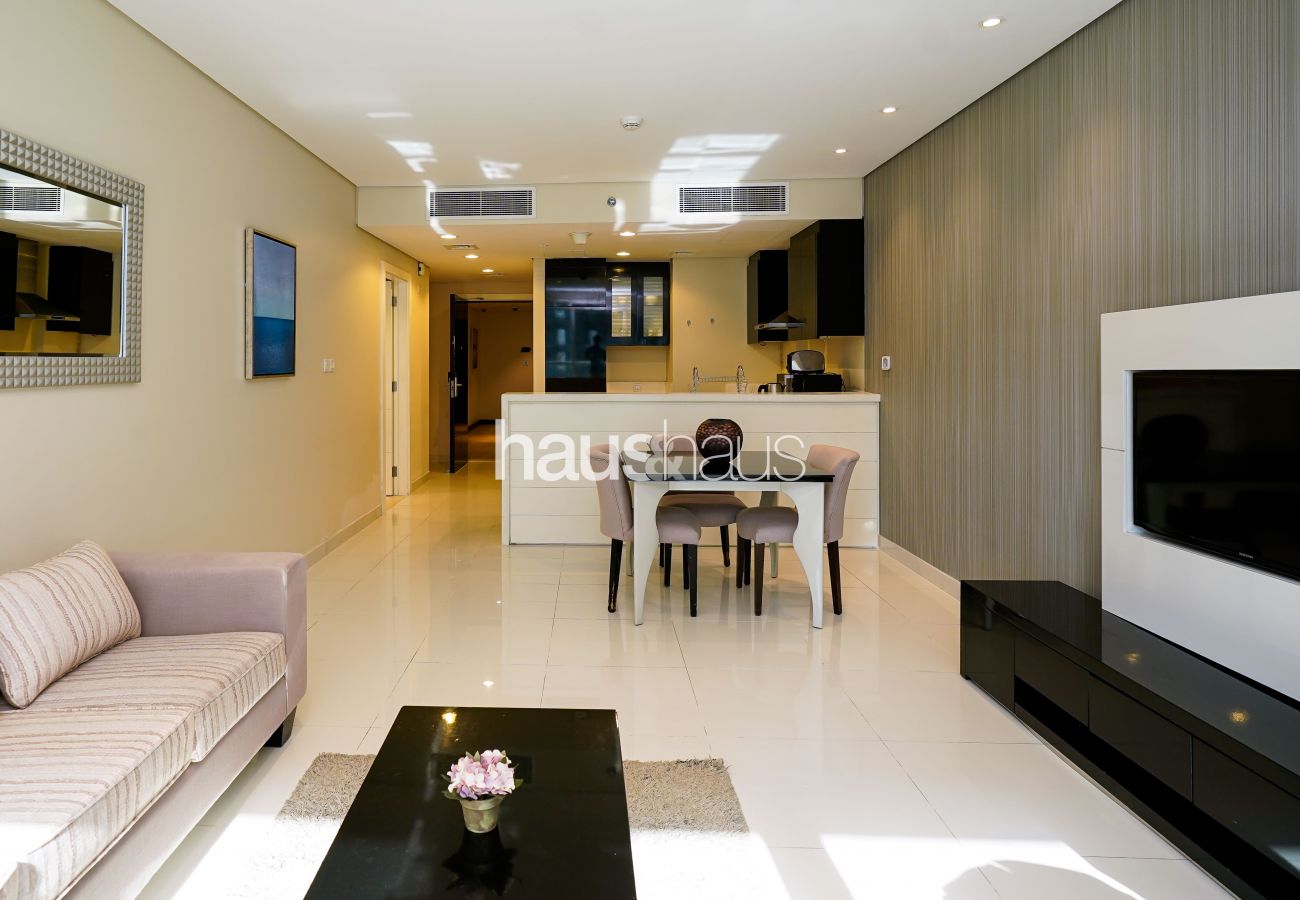 Apartment in Dubai - Brand New | Luxurious | Business Hub