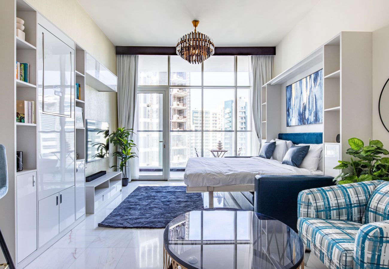 Studio in Dubai - Burj Khalifa View | Vibrant and Spacious Studio