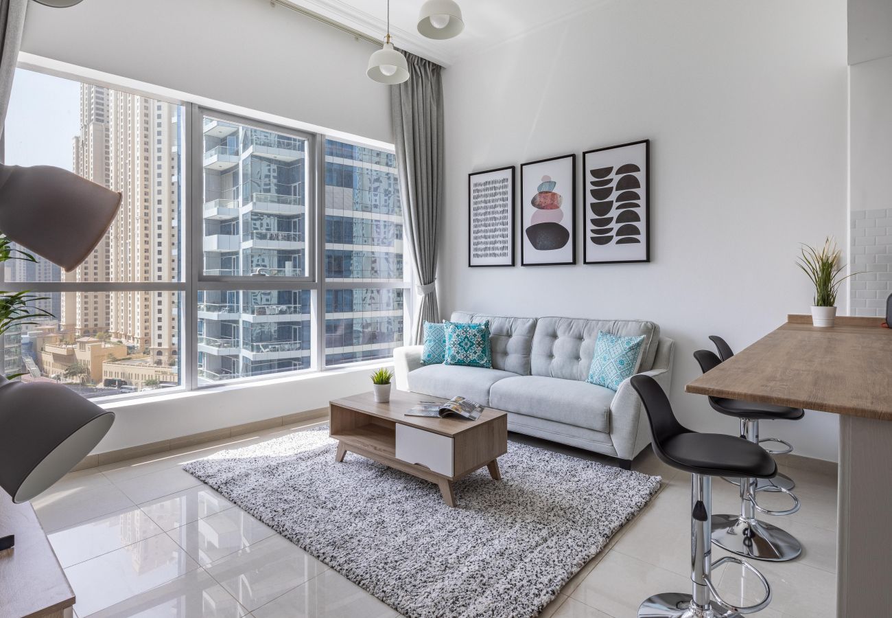 Apartment in Dubai - Upgraded Unit | Enticing | Full Marina View