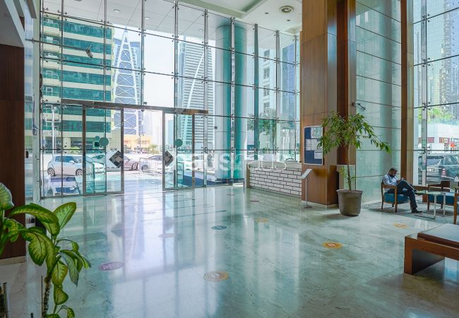 Studio in Dubai - Fully equipped Studio directly at Metro Station