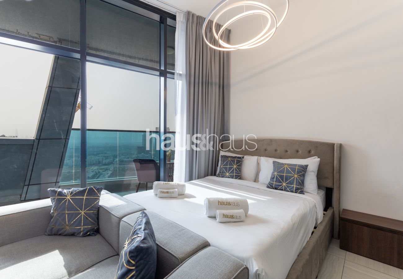 Studio in Dubai - Spacious | Studio | Pool and Gym Access