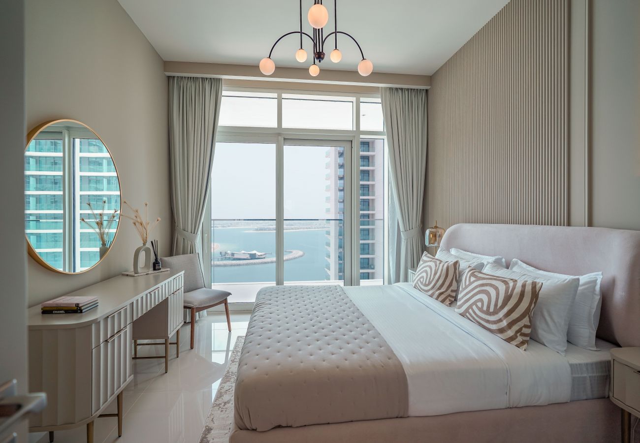 Apartment in Dubai - Exquisite 2 BR | Direct Beach Access | Beachfront