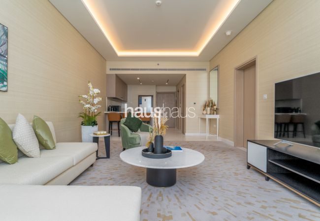 Apartment in Dubai - Spectacular Views | Luxe | Gorgeous 1 BR