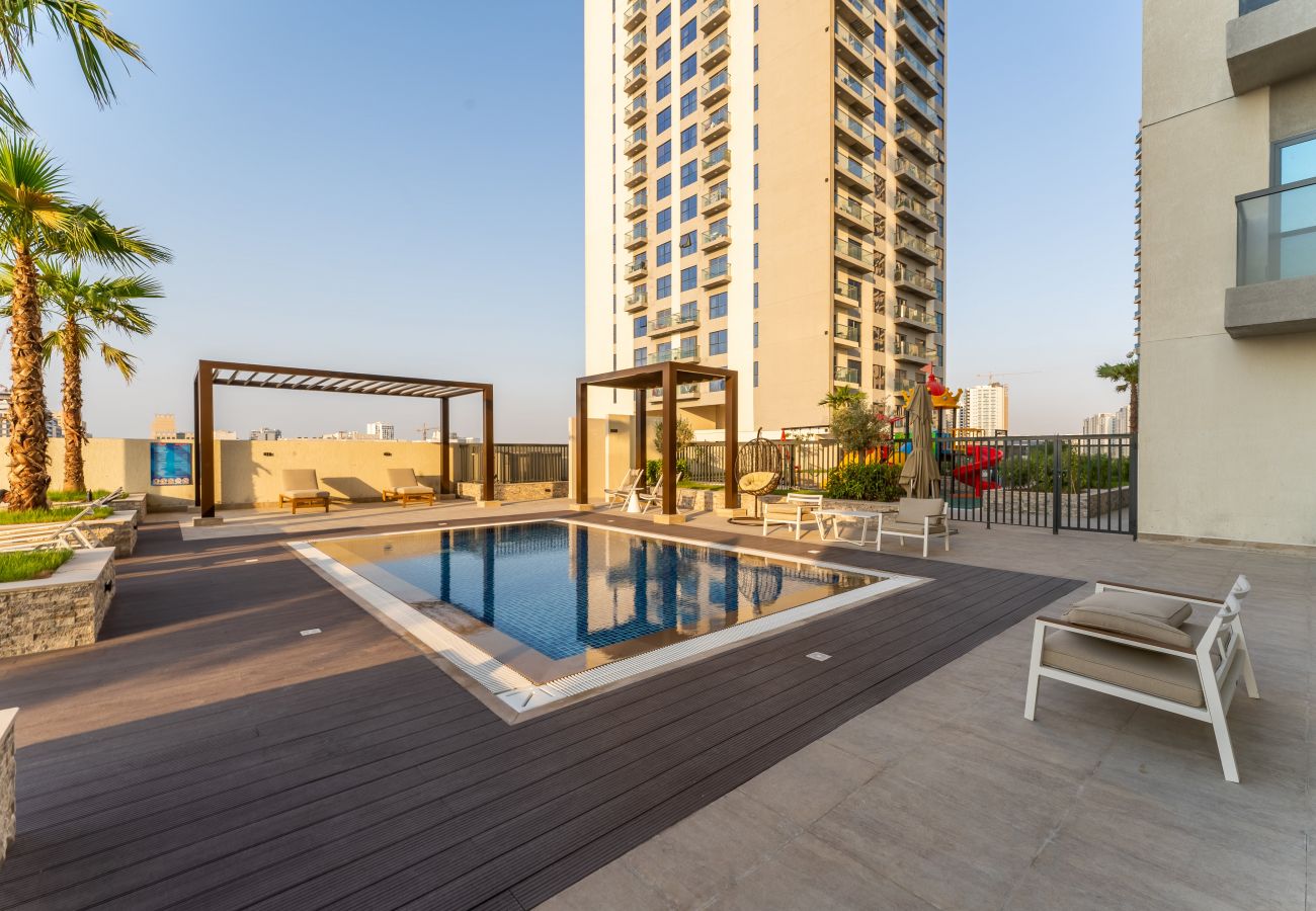 Apartment in Dubai - Beautiful JVC View | Bright Unit | Contemporary