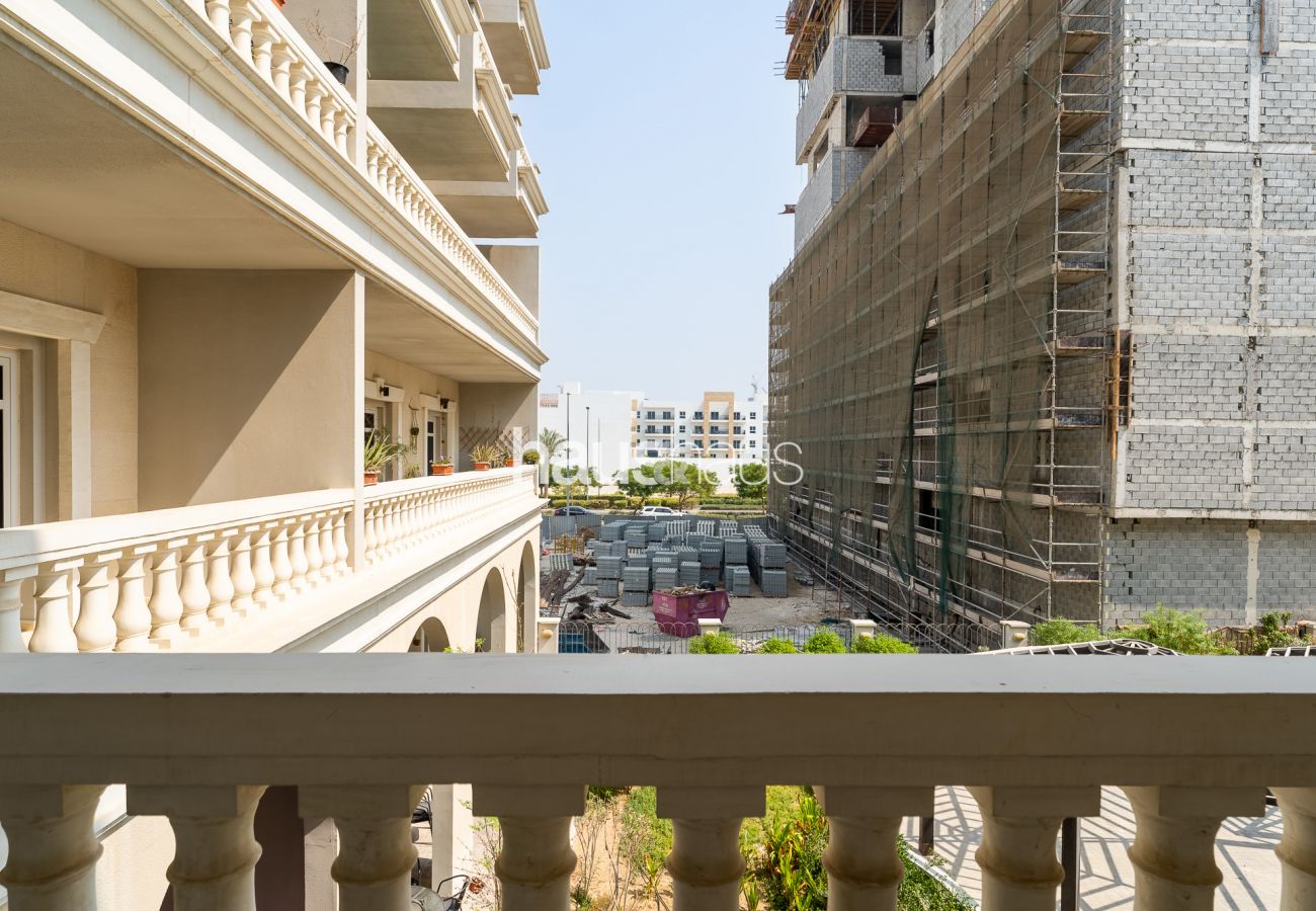 Apartment in Dubai - Garden view | Nicely Furnished | Vast