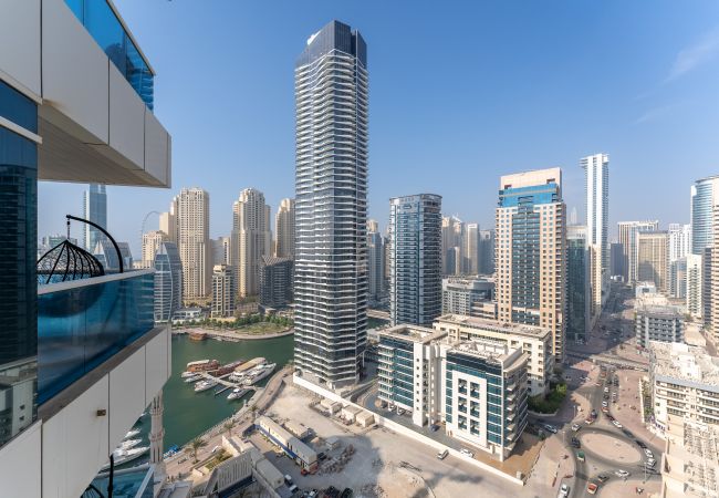 Apartment in Dubai - Stunning Marina View | Two Balconies | Study Room