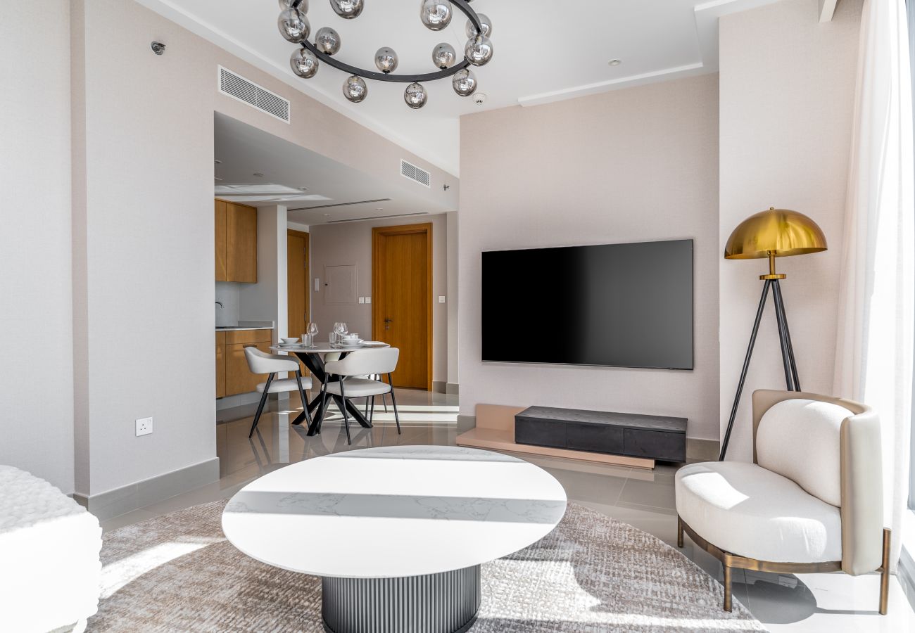 Apartment in Dubai - Luxurious | Skyline and Canal View | Vast