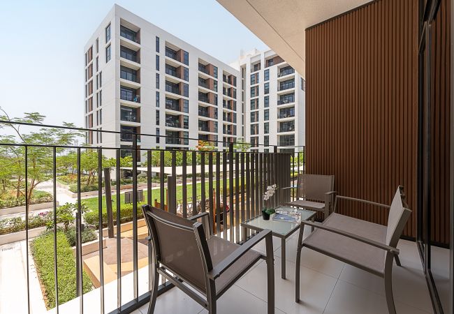 Apartment in Dubai - Garden View | Deluxe 1 BR | Newly Furnished