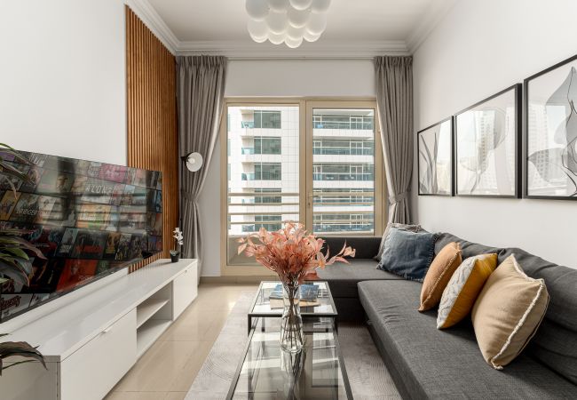Apartment in Dubai - Marina View | Excellently Furnished | Cosy 