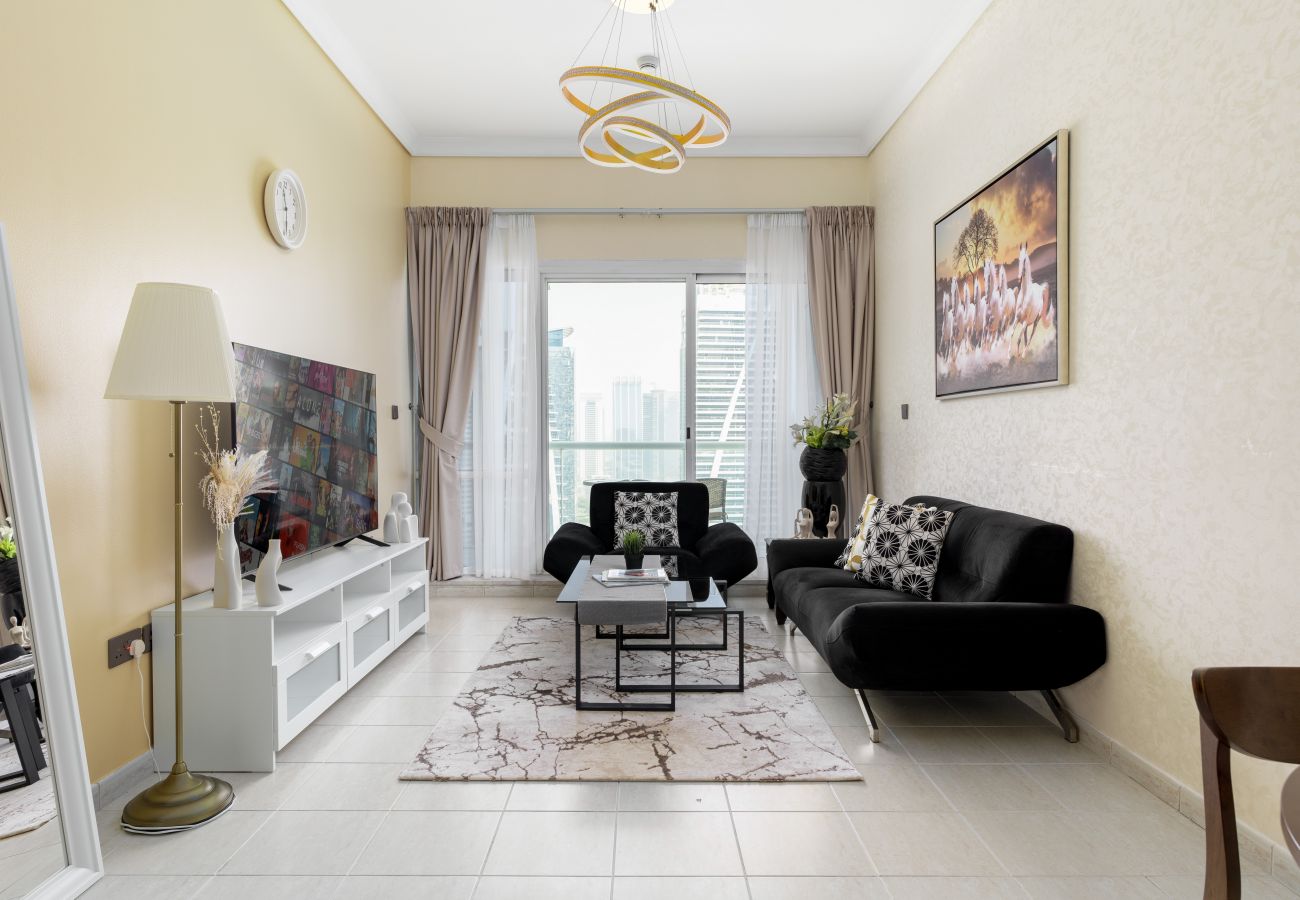 Apartment in Dubai - Near to Metro | Great Lake View | Charming