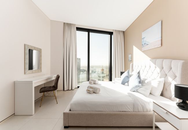 Apartment in Dubai - Beach Access | Great Facilities | Sleeps 3
