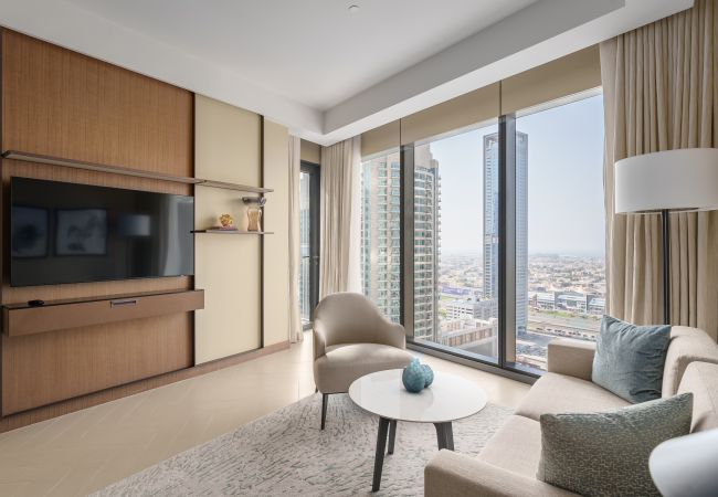 Apartment in Dubai - Splendid 2BR | Near to Burj Khalifa | Spacious