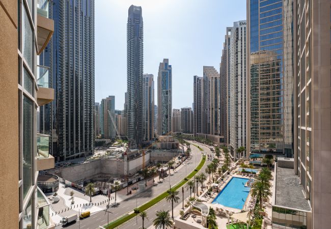 Apartment in Dubai - Contemporary 1BR | Near Burj Khalifa | Central