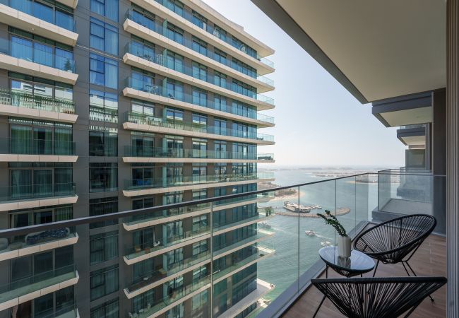Apartment in Dubai - Sea and Dubai Marina View | Beach Access | New