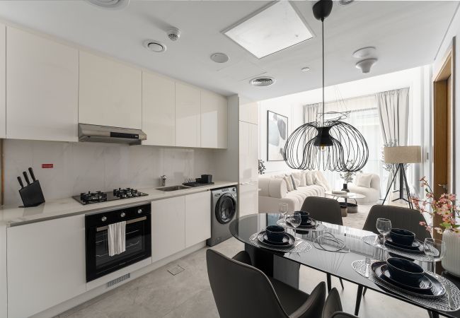 Apartment in Dubai - Brand-new | Near Park | Captivating 