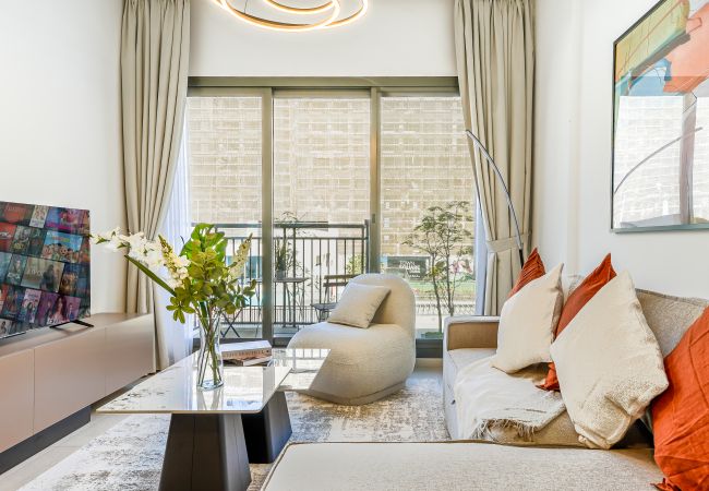 Apartment in Dubai - Chic 1BR | Near Park | Great Amenities