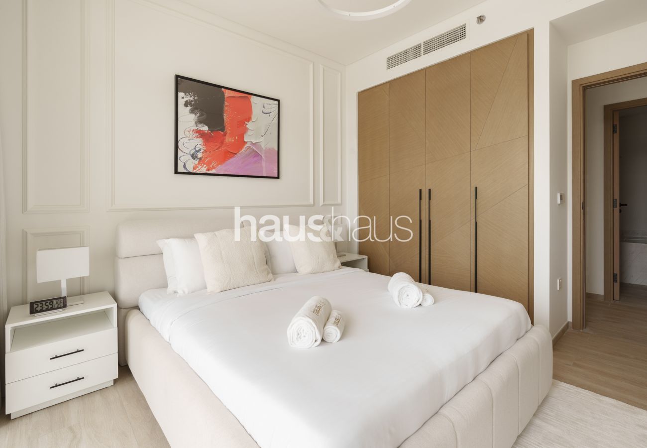 Apartment in Dubai - Premium | Picturesque Lagoon | Creek Beach View