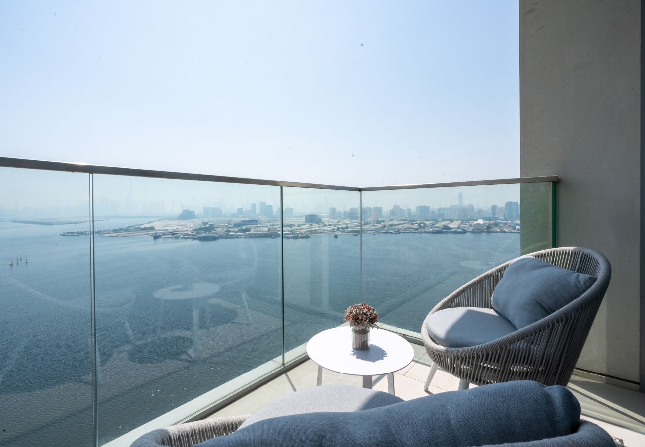 Apartment in Dubai - Luxurious | Burj Khalifa Skyline View | High Floor