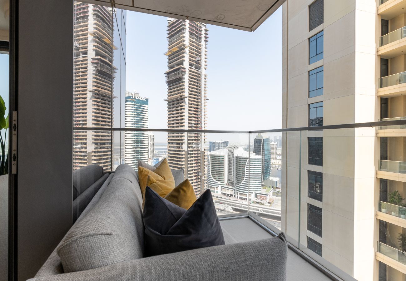 Apartment in Dubai - Beautiful City View | Sophisticated 1BR | Central