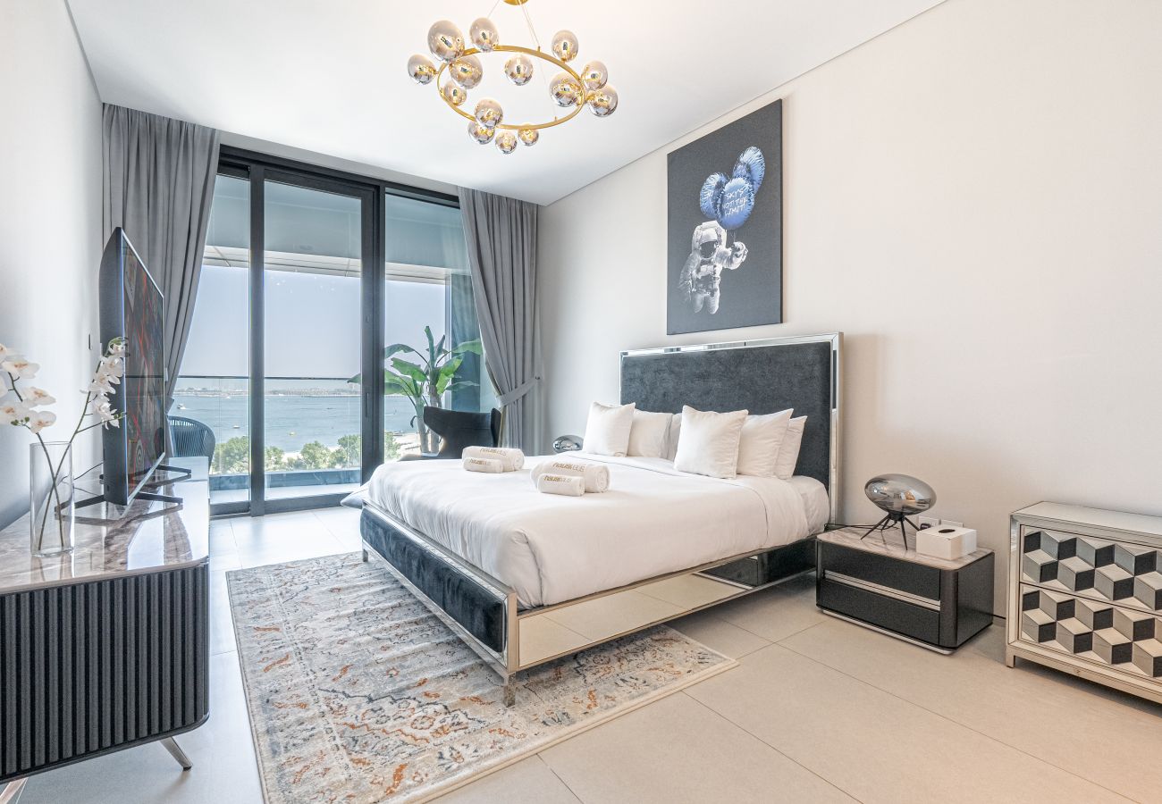 Apartment in Dubai - Panoramic Beach and Ain Dubai View | Beach Access