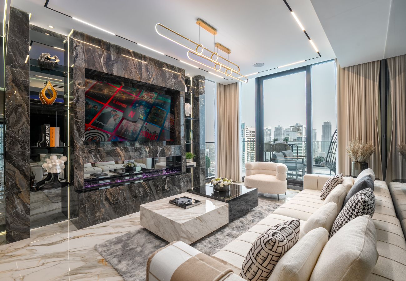 Apartment in Dubai - Signature Penthouse | Smart Home | Fully Upgraded