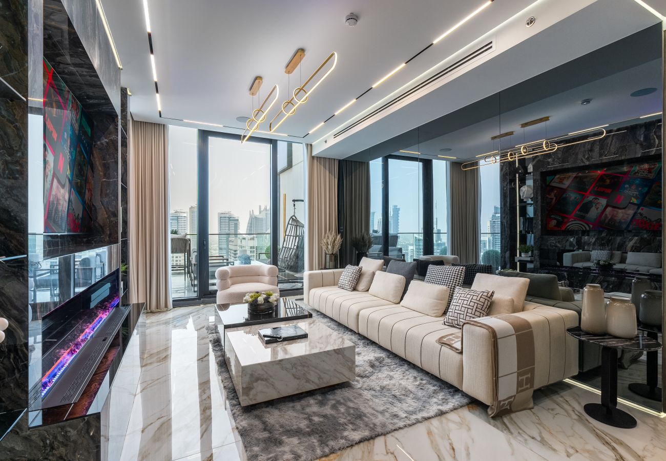 Apartment in Dubai - Signature Penthouse | Smart Home | Fully Upgraded