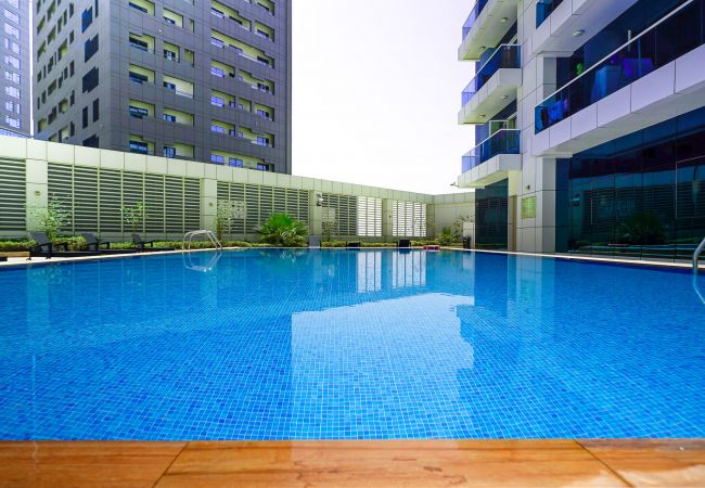 Квартира-студия на Dubai -  Вид на бассейн | Просторная студия | Бизнес-центр