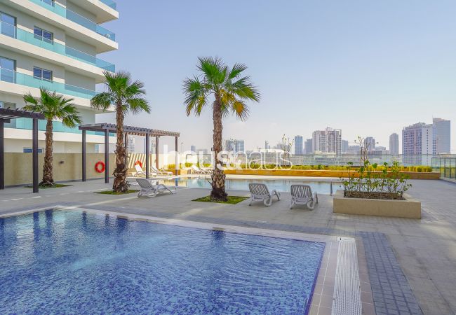 Апартаменты на Dubai - Просторная студия | Яркий | Классный