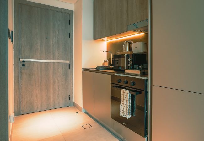 Квартира-студия на Dubai - Яркий | Просторный | Совершенно новый