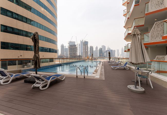 Квартира-студия на Dubai - Дубайский канал и вид на Бурдж-Халифа | Фантастическое расположение