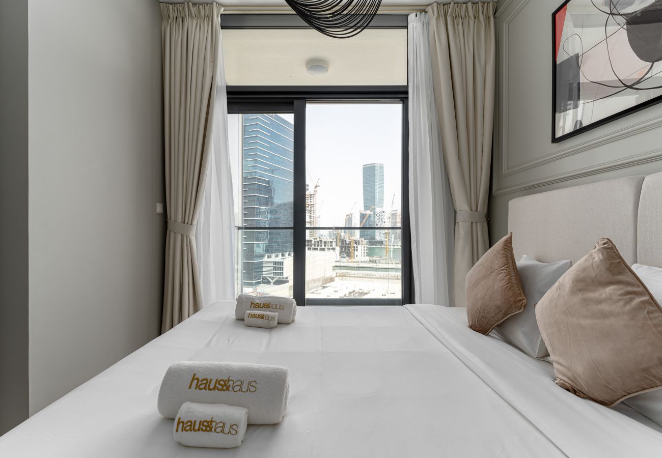 Апартаменты на Dubai - Dubai Canal View | Tastefully Furnished | Deluxe 