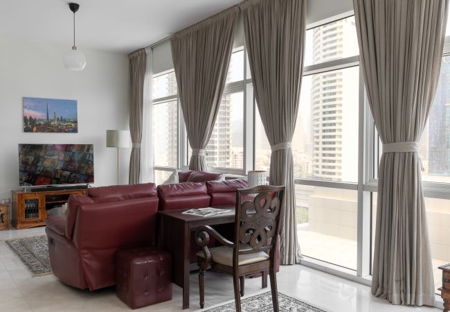 Квартира-студия на Dubai - Просторный | Бизнес-центр | Яркое сообщество