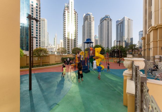 Апартаменты на Dubai - Просторная 2-комнатная | Хорошие связи | Спокойный
