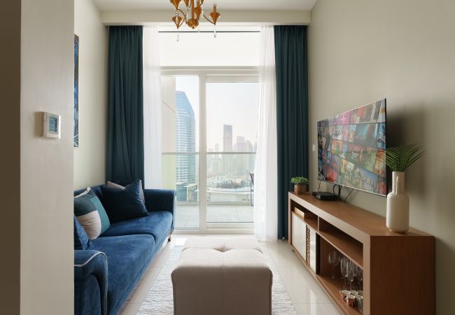 Апартаменты на Dubai - Высокий этаж | Рядом с транспортом | Рядом с центром города