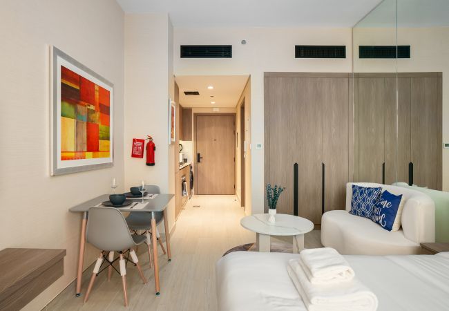 Квартира-студия на Dubai - Новая мебель | Отличные удобства | Уютный