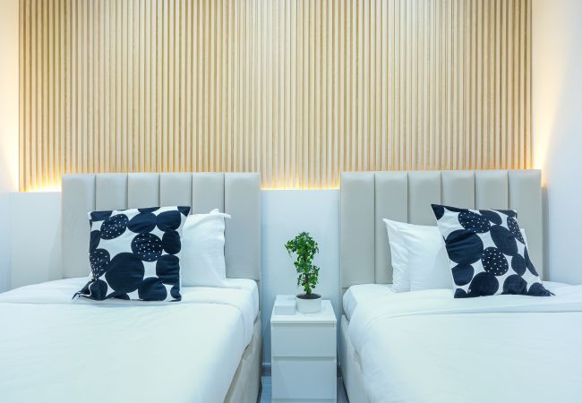 Апартаменты на Dubai - Возле озера | Очаровательная 2-комнатная | Полностью оборудованная