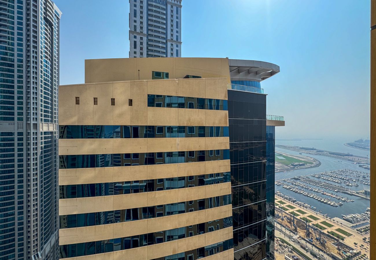 Апартаменты на Dubai - Newly Furnished | Accessible Location | Vibrant